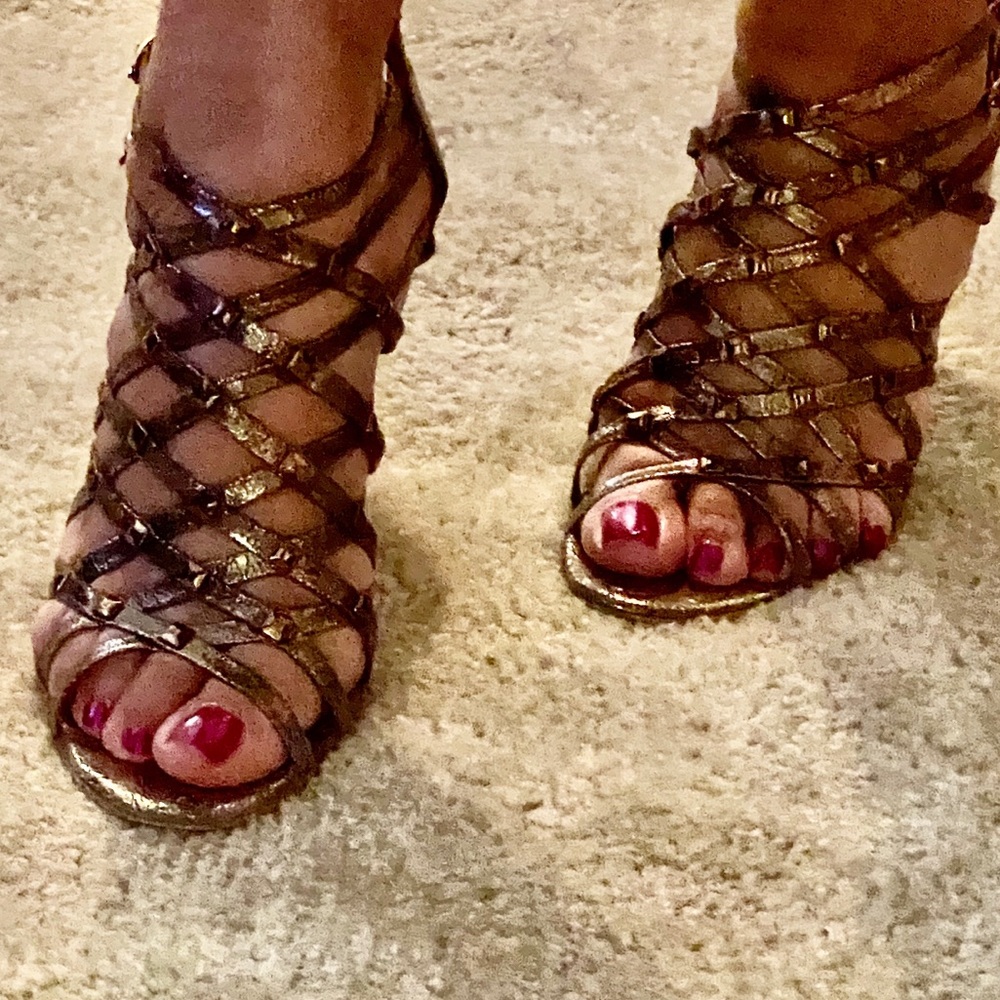 Franco Sarto Amica Studded heels size 7 1/2